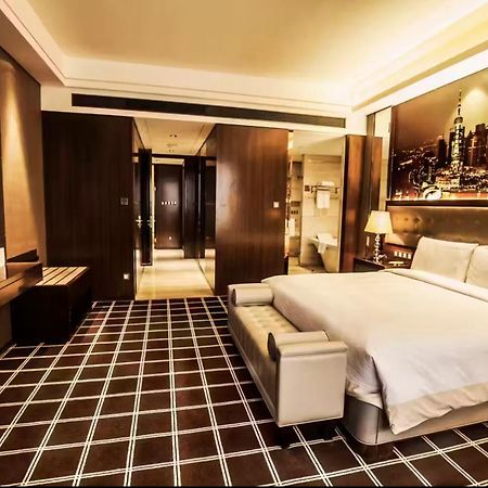 Royal Century Hotel Shanghai Exterior foto