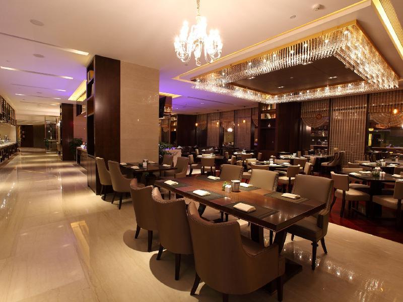 Royal Century Hotel Shanghai Exterior foto
